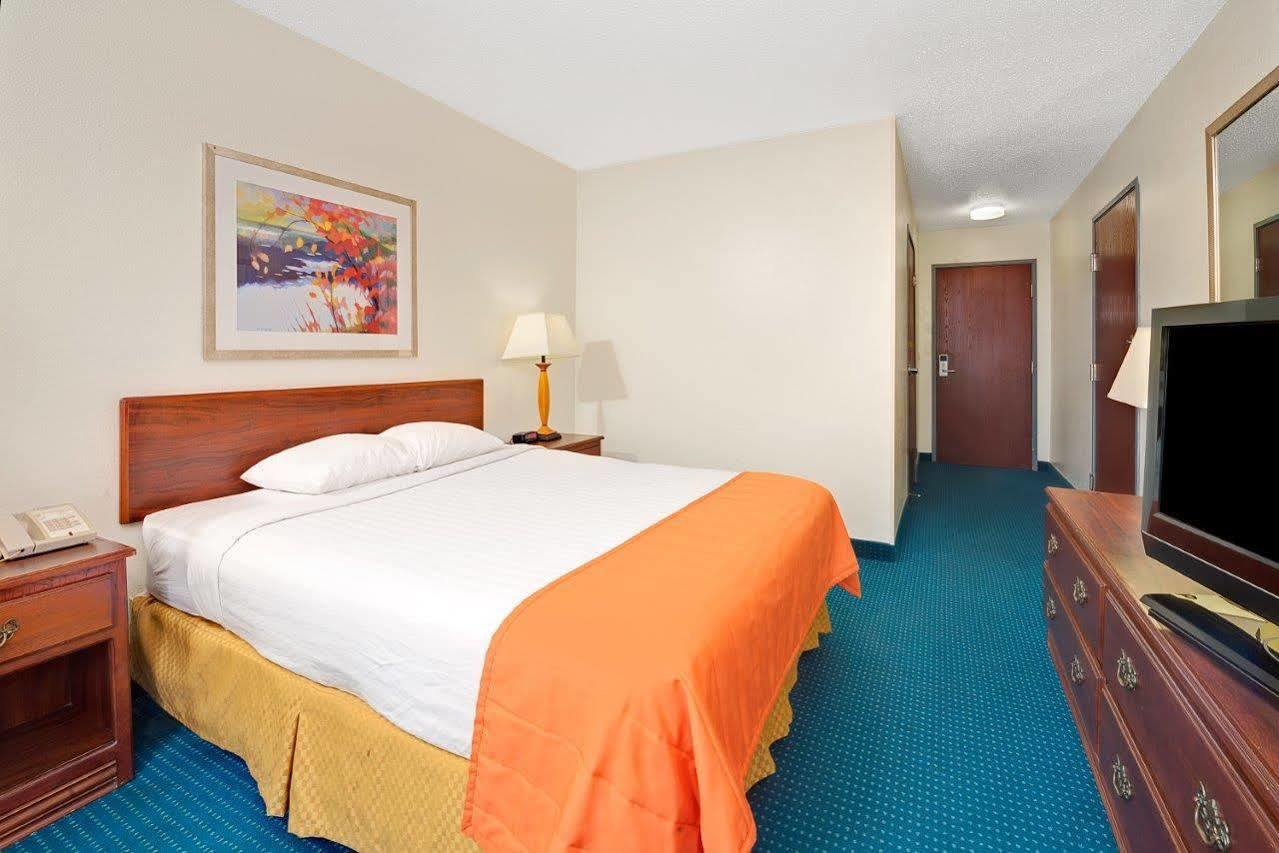 Quality Inn Noblesville-Indianapolis Exterior foto
